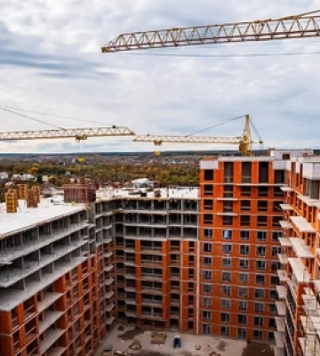 Новобудови і вторинка: скільки коштують квартири в Луцьку (інфографіка)