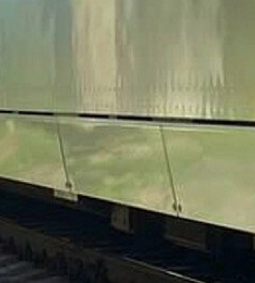 Жінка потрапила під швидкісний потяг у Лубнах на Полтавщині
