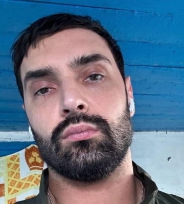 Чоловік, який вилаявся на лікаря-ветерана ЗСУ в Одесі, був радником віцепрем’єрки Стефанішиної. Його звільнили