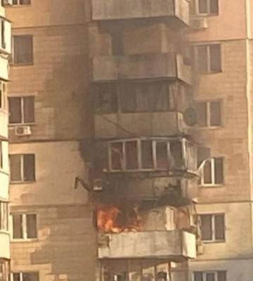 В Оболонском районе Киева упали обломки ракеты: повреждена многоэтажка