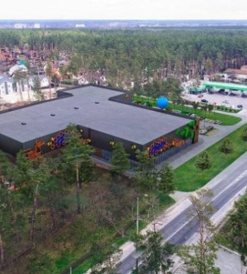 На Варшавській трасі у передмісті Києва збудують новий торговельний центр