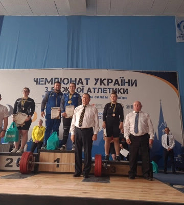 Волинянка здобула три золота на чемпіонаті України з важкої атлетики