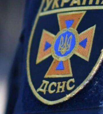 У Львівському районі "швидка" загрузла на дорозі