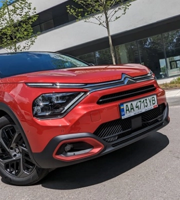 Легкий старт: почему Citroen e-С4 - лучший способ пересесть на электрокар