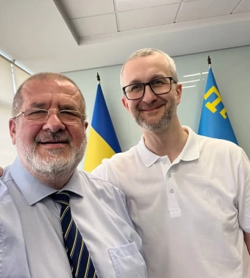 Родина Нарімана Джеляла виїхала з окупованого Криму