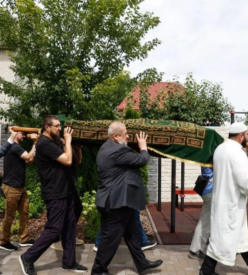 Казахського опозиційного журналіста Айдоса Садикова поховали на мусульманському кладовищі поблизу Києва