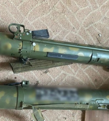 Поліцейські затримали у Херсоні підозрюваного у торгівлі зброєю