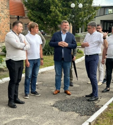 У лікарні Нововолинська планують встановити сонячні електростанції