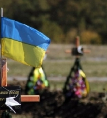 На ТОТ Херсонщини рівняють із землею могили українських військових - Центр журналістських розслідувань