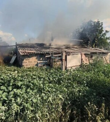 Доба на Донеччині: 2 особи загинули, 12 поранено. РФ 25 разів обстріляла населені пункти області. ФОТОрепортаж