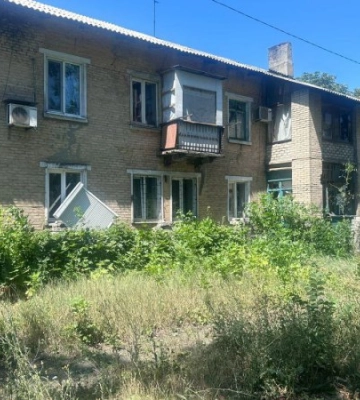 Окупанти обстріляли з РСЗВ Українськ на Донеччині , є жертви