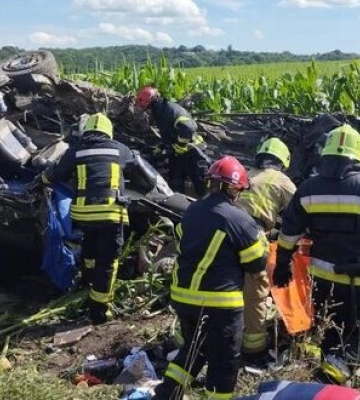 Жахлива ДТП на Рівненщині: 14 осіб загинули