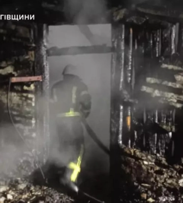На Чернігівщині чоловік врятував дружину під час пожежі, проте сам загинув