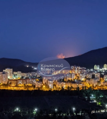 В оккупированном Крыму мощный пожар: под Алуштой пылает газораспределительный узел