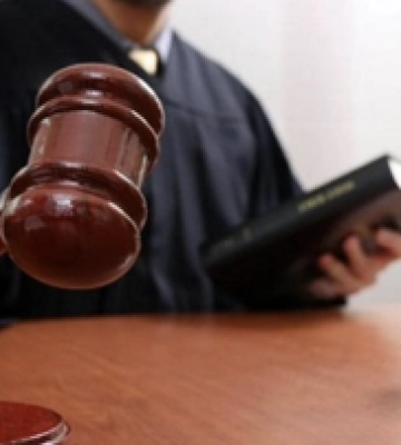 Зеленський призначив нових суддів у суди Полтавщини