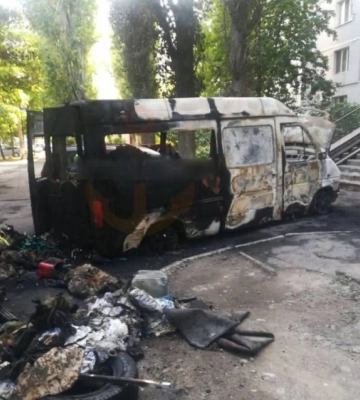 В Одесі знову підпалили автомобіль військового