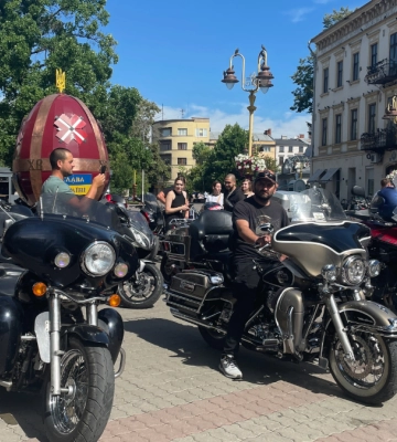 У Франківську мотоциклісти влаштували благодійний забіг: збирають на дрони