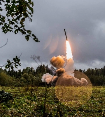 РФ впервые ударила по Киеву ракетой "Искандер-1000": что о ней известно