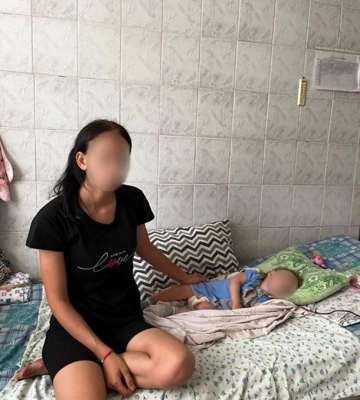 На Одещині врятували немовля, яке впало у вигрібну яму
