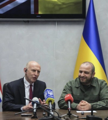 Новий міністр оборони Великобританії у Одесі анонсував великий пакет допомоги Україні