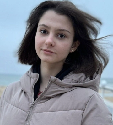 Поліція Одещини розшукує 14-річну дівчинку 