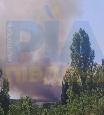 После взрывов на аэродроме в Мелитополе оккупанты отключили интернет и объявили охоту на админов РИА-Мелитополь (фото, видео)