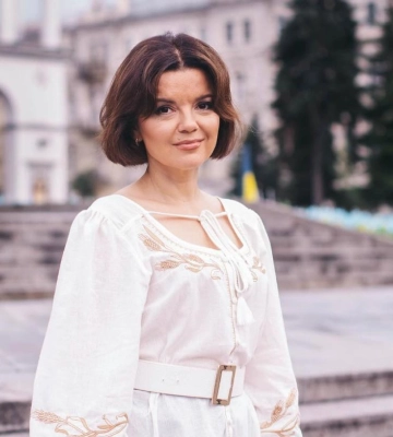 "Трудно всем": известная украинская ведущая рассказала о муже-воине и его новой должности "Трудно всем": известная украинская ведущая рассказала о муже-воине и его новой должности