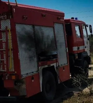 Рятувальники потрапили під повторний обстріл на Миколаївщині, пошкоджено техніку. ФОТОрепортаж