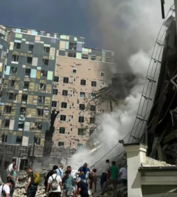 Наслідки ракетної атаки на Київ: що відомо