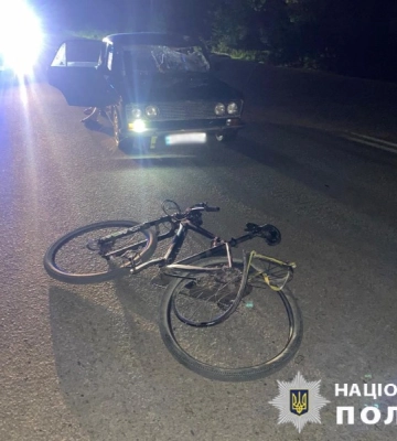 ДТП в Харькове: два подростка на велосипеде попали под колеса авто