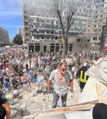 В Києві суттєво зросло число загиблих внаслідок ранкової атаки росіян