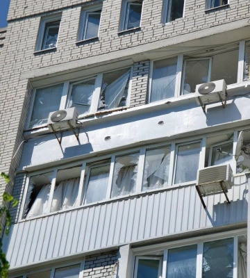 У Дніпрі низка автобусів, тролейбусів і трамваїв змінили маршрути: деталі об&#039;їзду