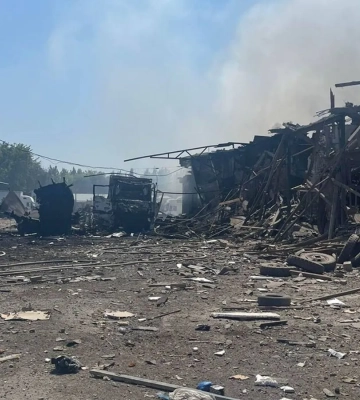 Внаслідок ранкової ракетної атаки рф на Покровськ відомо про двох поранених