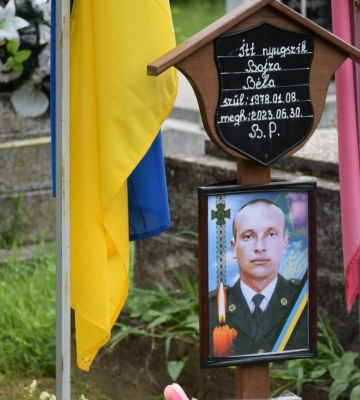На Закарпатті прикордонники вшанували пам’ять полеглого побратима Адальберта Бойзи