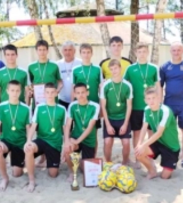 Пляжний футбол: без жодної поразки чемпіонами Рівненщини стали юнаки з Вараша