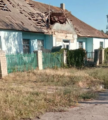 Окупанти обстріляли село на Херсонщині: пошкоджено будинок та ФАП. ФОТО