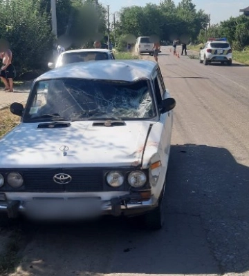 На Одещині водій нетверезий водій легковика на смерть збив велосипедиста