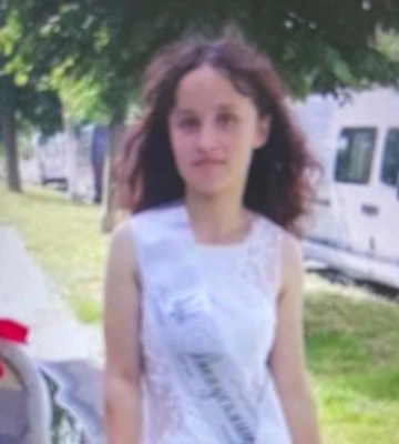 Пішла гуляти і не повернулась: на Волині розшукують неповнолітню дівчину