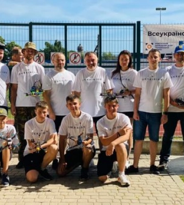 Закарпатська команда виборола золото на всеукраїнських змаганнях БПЛА