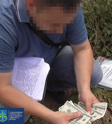 Прокурори на Одещині повідомили про підозру та арештовано підприємливого громадянина