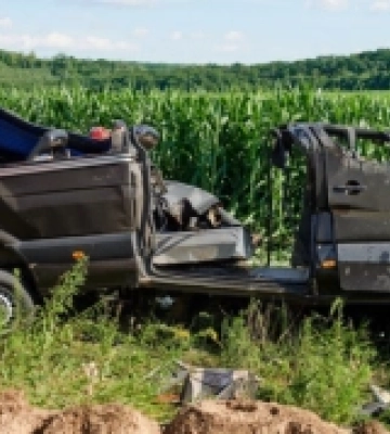 Поліція розшукує свідків автотрощі, що трапилася на Острожчині
