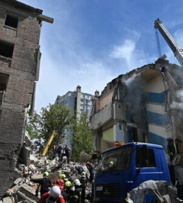 Ракетний удар по Києву: 23 загиблих та 63 постраждалих, зафіксовано пошкодження в 7 районах міста
