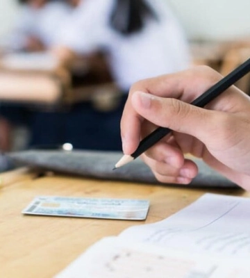 148 випускників з Харкова склали тестування на 200 балів