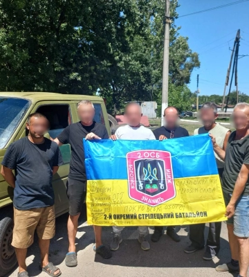 Дрони, маскувальні сітки та засоби гігієни: волинська громада передала військовим допомогу