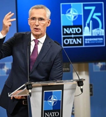 Генсек НАТО отреагировал на ракетную атаку России по Украине