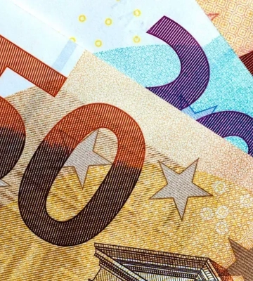 Курс валют НБУ. Долар і євро дорожчають