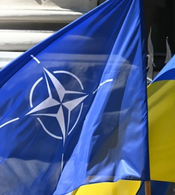 Коммюнике саммита НАТО будет определять "необратимость" вступления Украины - CNN