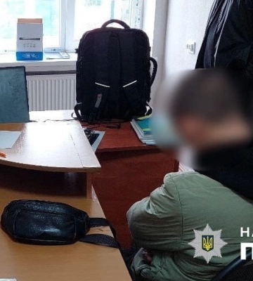 Ошукали в інтернеті продавців на понад 100 тисяч гривень: викрили шахрайську схему двох жителів Одещини