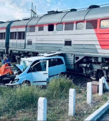 Под Мелитополем товарняк оккупантов таранил пассажирский автобус - много погибших