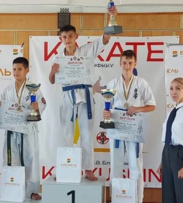 Полтавські триатлоністи стали призерами чемпіонату України